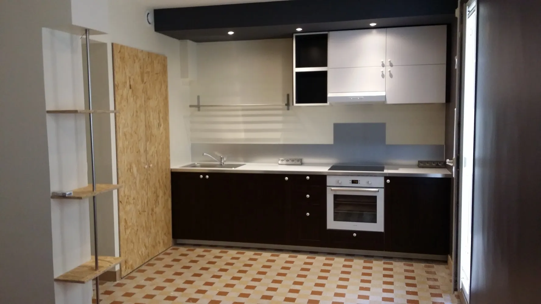Pose de cuisine et tous types de meuble