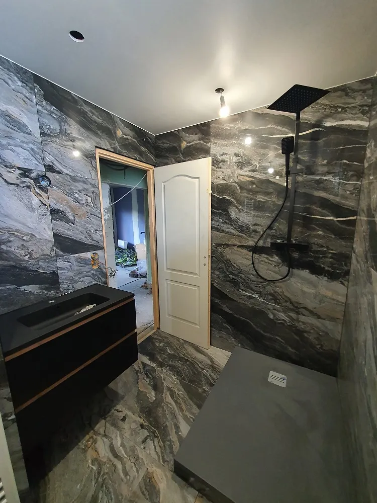 Salle de bain complète